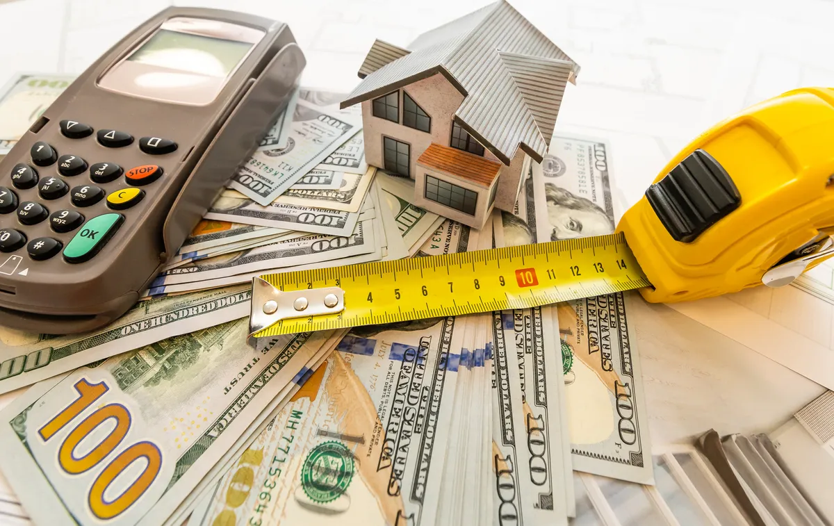 Ile realnie kosztuje m² budowy domu w 2025 roku? Aktualne koszty, widełki i przykłady